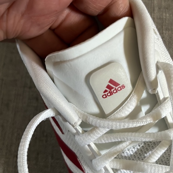 Adidas shoes Size 6.5 new without tag white with red strips - Picture 5 of 6
